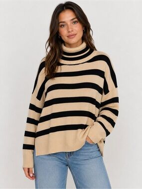 Deluc Oversized Striped Split Hem TurtleNeck Sweater Top Women’s Medium Preppy